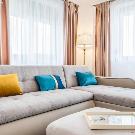 Apartament Ghimbav_Rk Dış mekan fotoğraf